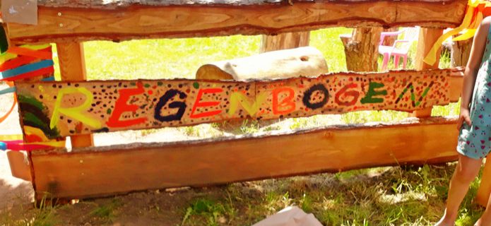 Zaun des Spielplatzes